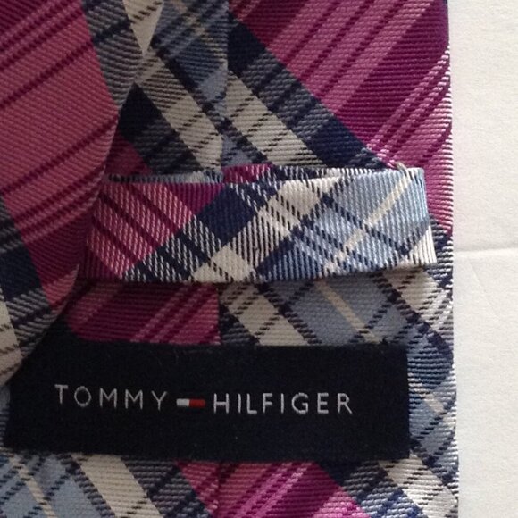 Tommy Hilfiger Necktie Pink Blue  Plaid Silk Tie Men's Accessories - Picture 5 of 5